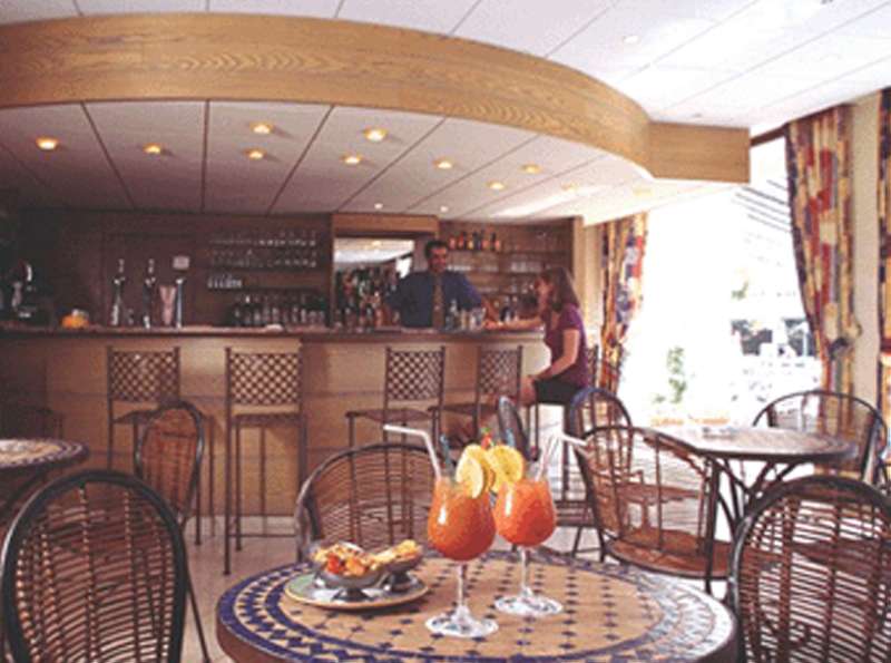 ibis Styles Arles Palais des Congrès Hotel