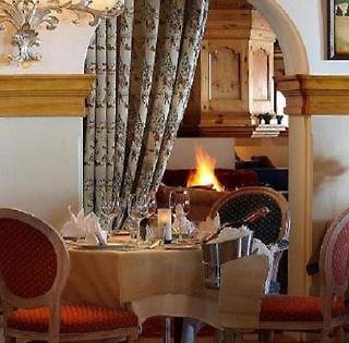 Le Fitz Roy, a Beaumier Hotel