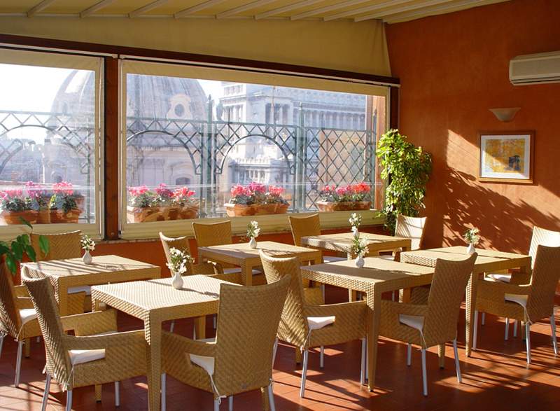 Cosmopolita Hotel Rome, Tapestry Collection by Hilton