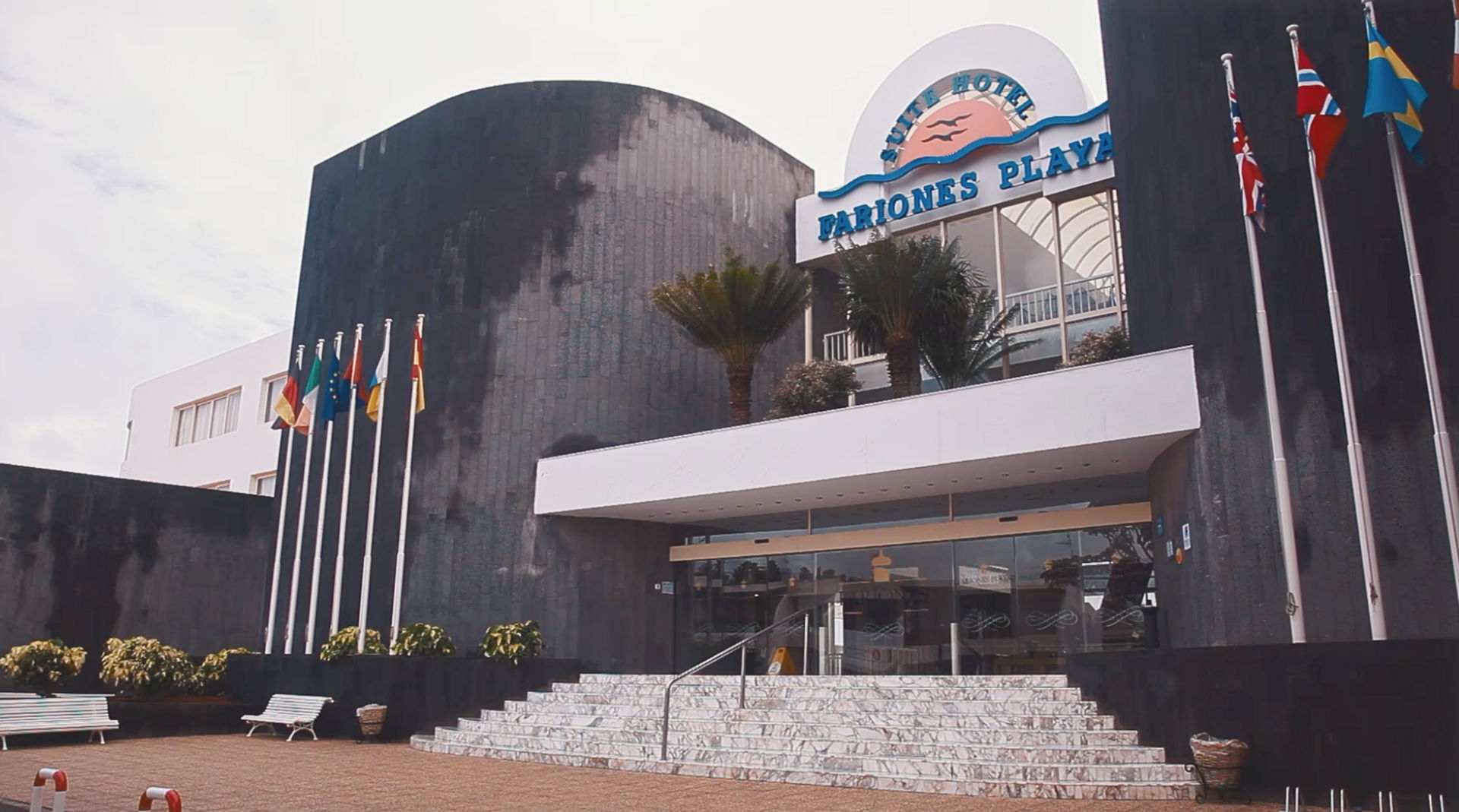 Plus Fariones Suite Hotel