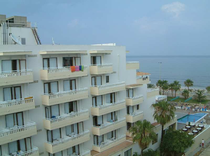 R2 Verónica Beach Hotel