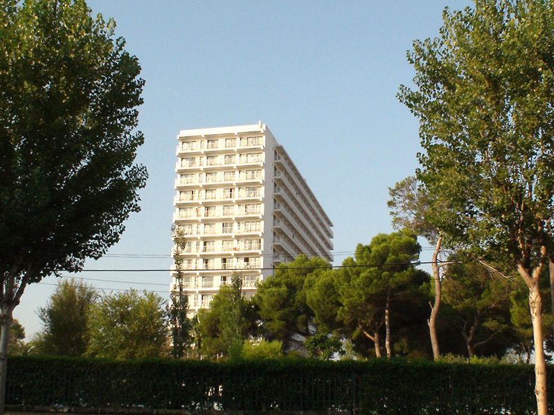 BG Tonga Tower Design Hotel & Suites