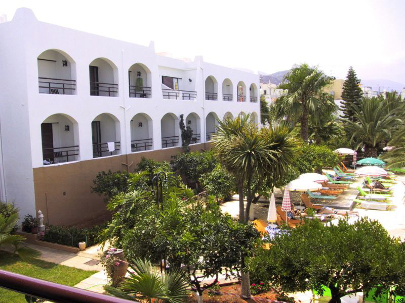 Malia Holidays Hotel