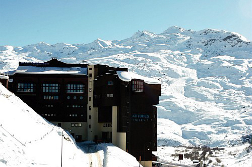 Les Menuires  Hôtel "Les Bruyères"