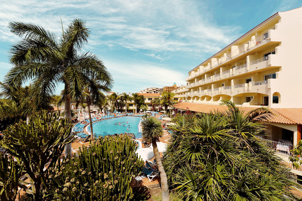R2 Buganvilla Hotel & Spa