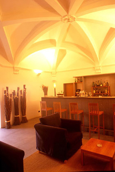 Pousada Convento Arraiolos - Historic Hotel