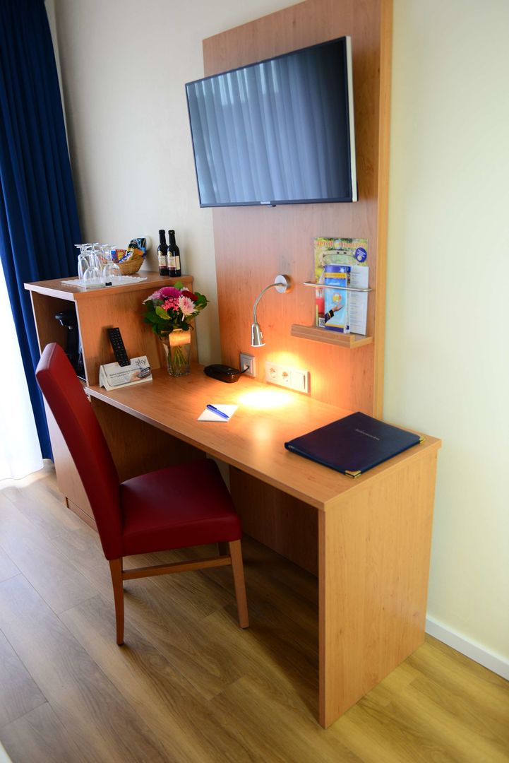 Tiptop Hotel National