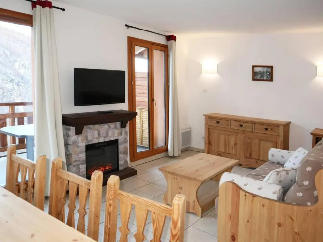 Appartement Les Orres, 4 pièces, 8 personnes - FR-1-322-417