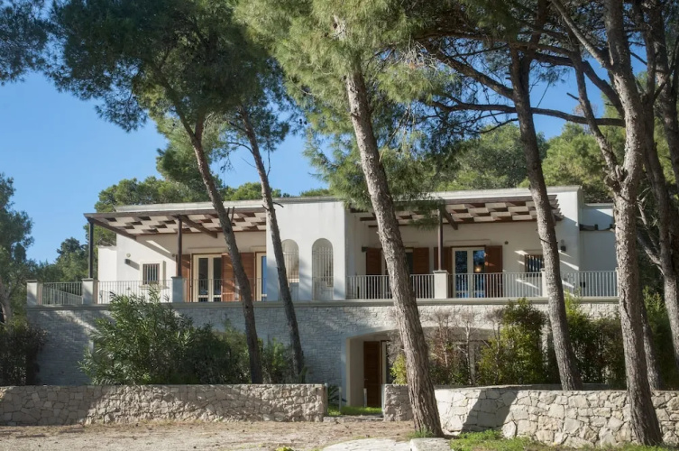 Caper Villa