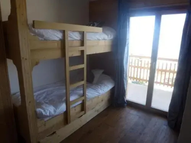 Adele SKI IN & SKI OUT chalet 10 pers