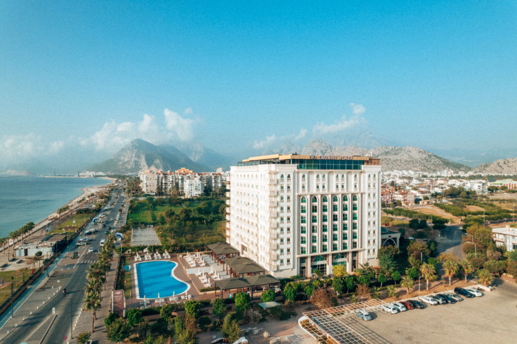 Crowne Plaza Hotel Antalya by IHG