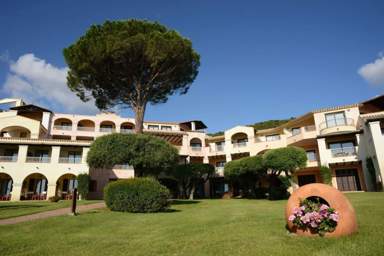 Abi d'Oru Sardinian Beach Resort & Spa