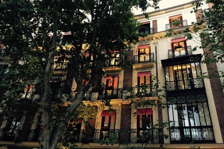 Hospes Puerta de Alcalá, a Member of Design Hotels