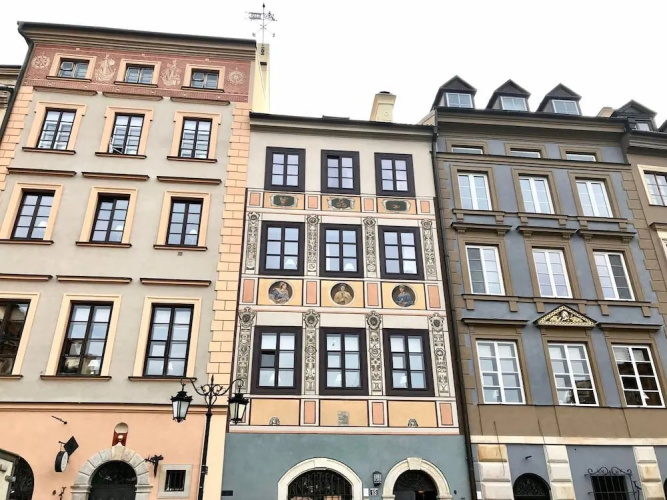 MONDRIAN Luxury Suites UNESCO Old Town