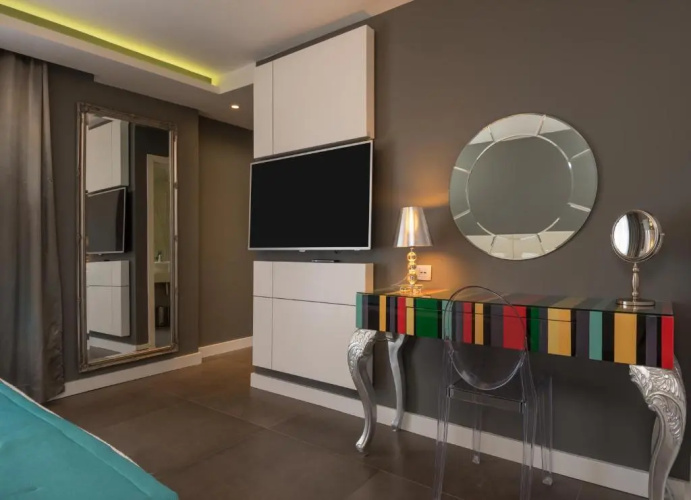 Luxury Villa Godi Star with private heated pool, staff - concierge service
