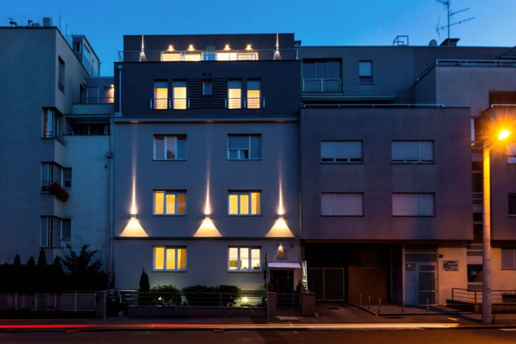 Madison Luxury Apartments