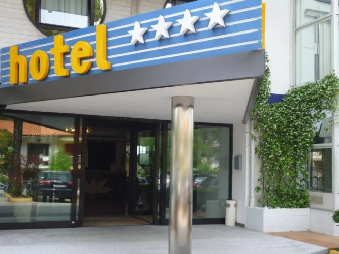 Hotel Marina Uno