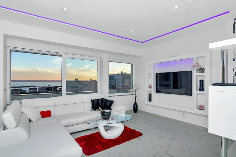 Penthouse Lush Makarska