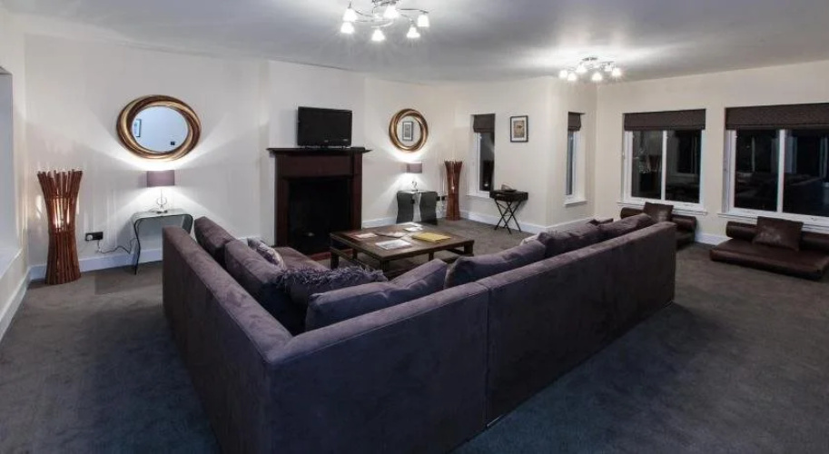 Perfect Manor Achnagairn House