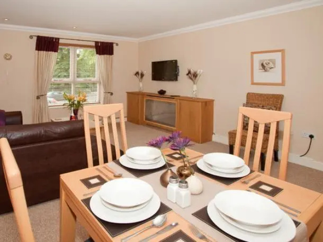 Riverbank View Apartment