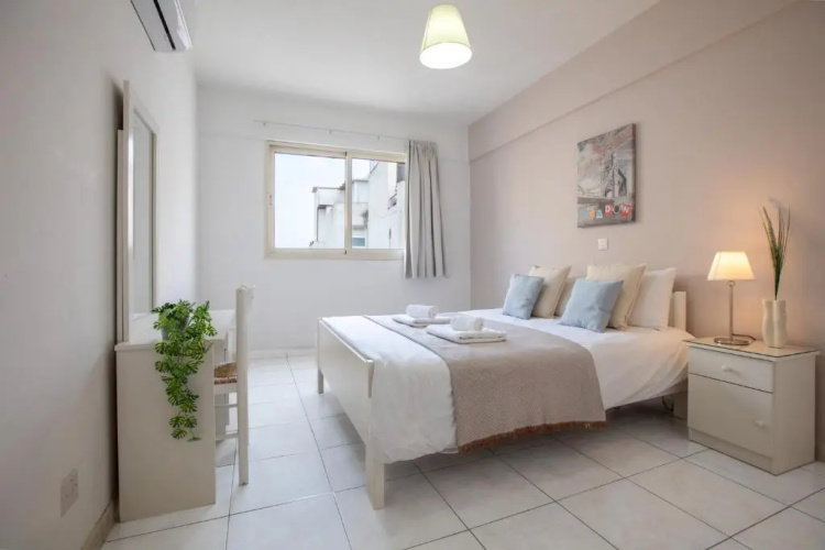 Stephanie City Apartments