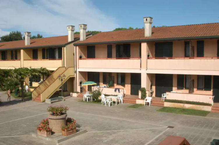 Tizé Village
