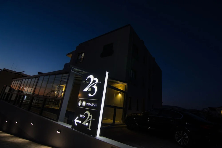 Villa 23